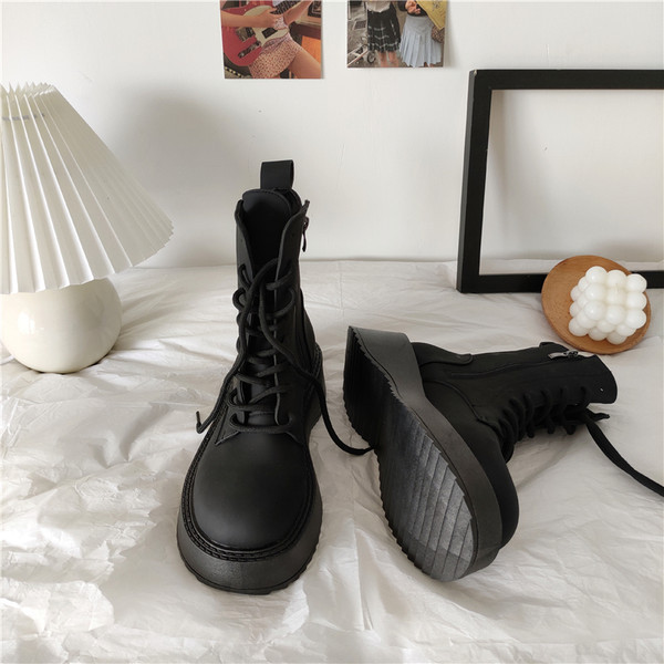 Cizme casual cu sireturi in doua culori