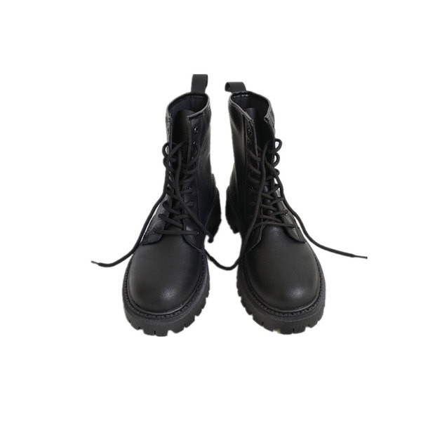 Naiste paeltega nahast saapad