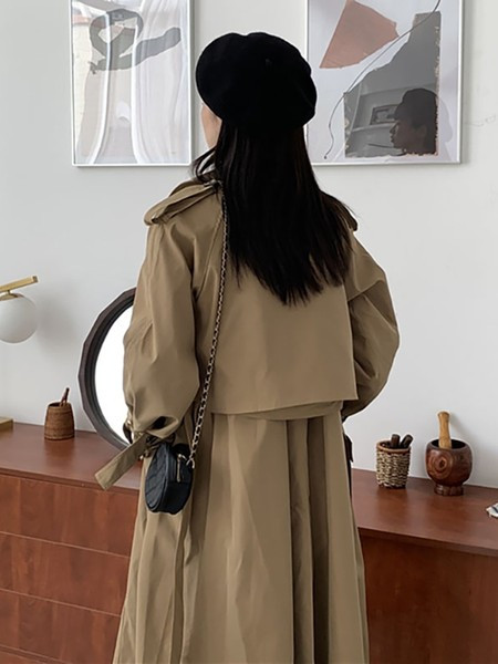 Stiilne naiste õhuke pikk nööpidega mantel