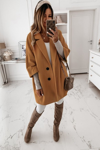Modern női hosszúkabátos sima modell gombokkal