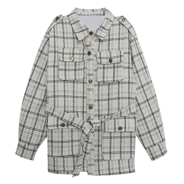 Stiilne naiste ruuduline mantel vöö ja taskutega