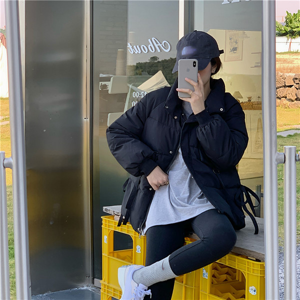 Moodne naiste lühike paeltega jakk