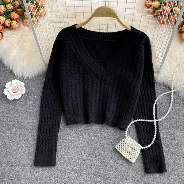 Naiste spitsikaelusega kootud kampsun neljas värvitoonis