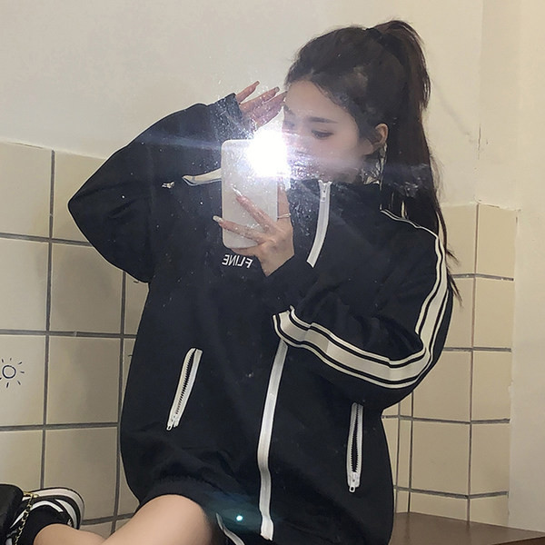 Naiste vabaaja jope luku ja ääristega