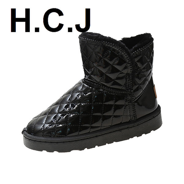 Kahes värvitoonis sooja voodriga naiste talvesaapad