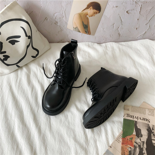 Naiste retrosaapad ökonahast