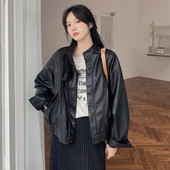 Naiste vabaaja nööpidega nahktagi