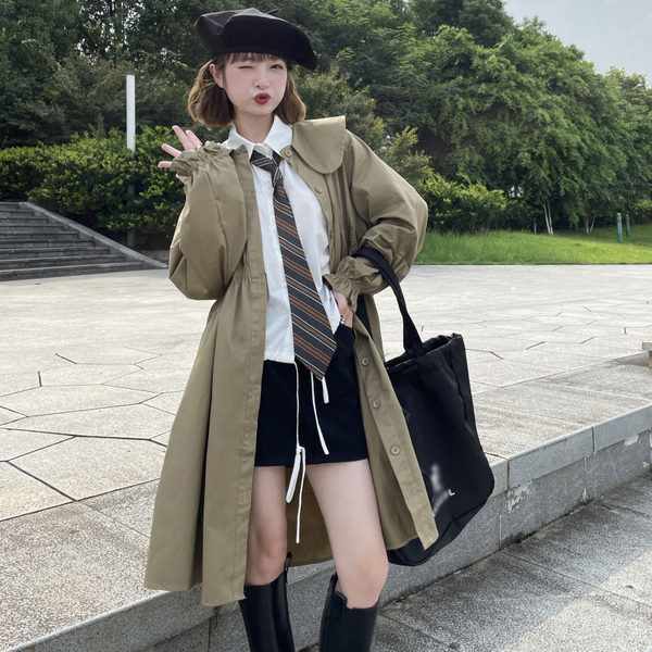 Stílusos női vékony hosszú kabát modell