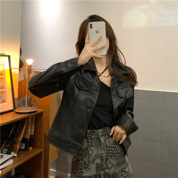 Stiilne naiste lühike nööpidega nahktagi