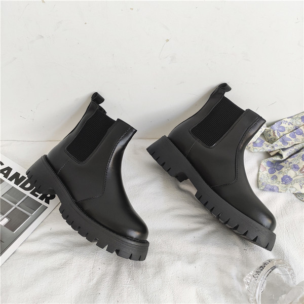 Naiste ökonahast saapad - puhas mudel