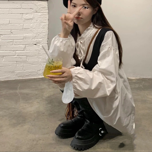 Naiste vabaaja saapad kõrge tallaga tavaline mudel