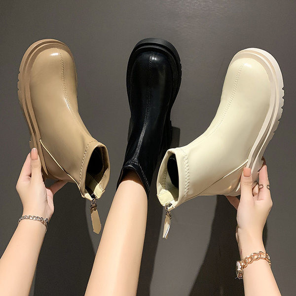 Naiste moodsad lukuga ökonahast saapad