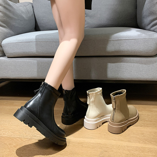 Naiste moodsad lukuga ökonahast saapad