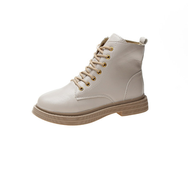 Naiste paelte ja lameda tallaga nahast saapad