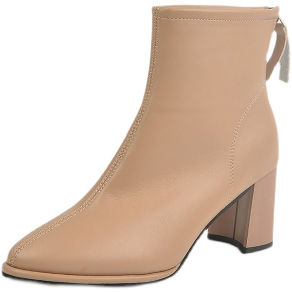 Κομψά γυναικεία ψηλοτάκουνα μποτάκια καθαρό μοντέλο