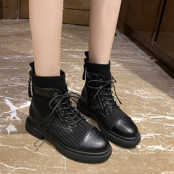 Ležerne ženske čizme s patentnim zatvaračima