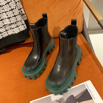 Naiste vabaaja saapad kunstnahast