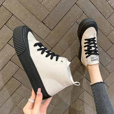 Casual γυναικείες μπότες με κορδόνια και επίπεδη σόλα