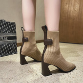 Κομψές γυναικείες μπότες στρογγυλεμένο μοντέλο ψηλοτάκουνα