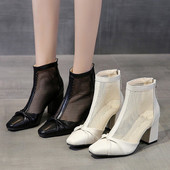 Eko bőrből készült modern női csizma vastag sarokkal