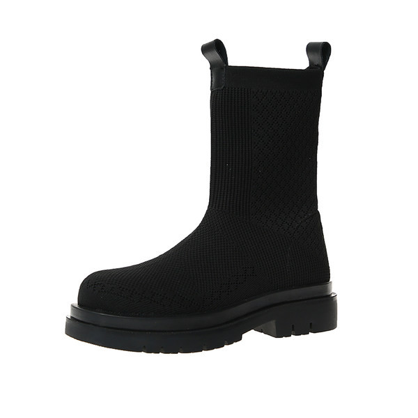 Kahes värvitoonis lameda tallaga naiste saapad