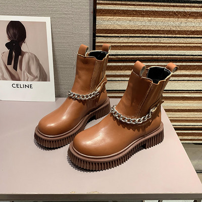 Naiste metallist ketiga nahast saapad