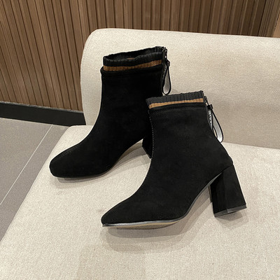 Κομψές γυναικείες μπότες από οικολογικό σουέτ- ψηλοτάκουνα