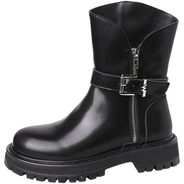 Pandla ja lameda tallaga naiste saapad