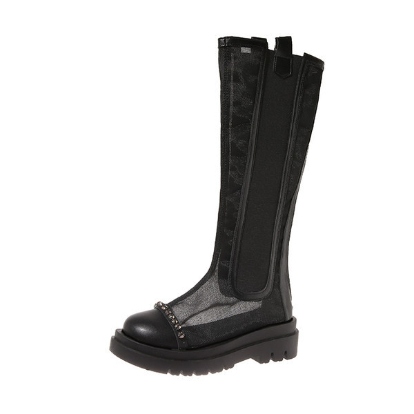 Cizme de dama stilate model rotunjit cu elemente metalice