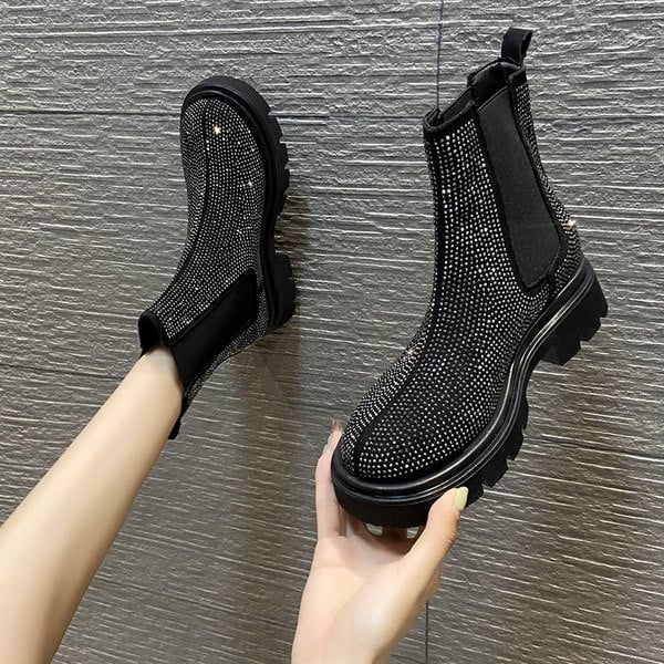 Модерни дамски боти с декоративни камъни и равна подметка