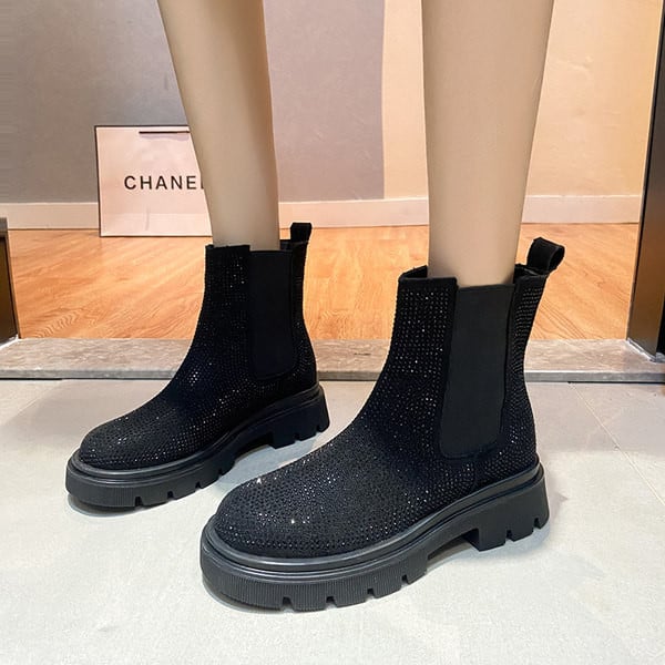 Модерни дамски боти с декоративни камъни и равна подметка