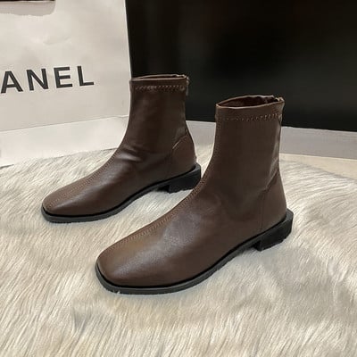 Γυναικείες μπότες επίκαιρες από καθαρό οικολογικό δέρμα