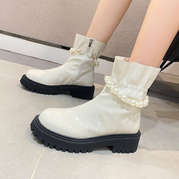 Moderne ženske lakirane čizme s ukrasnim perlicama