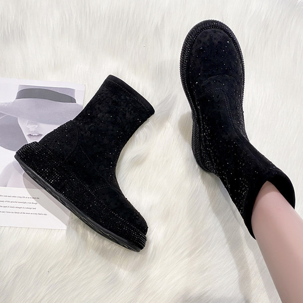 Модерни дамски боти от еко велур с декоративни камъни