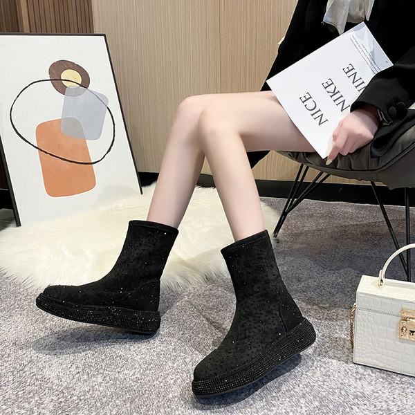 Модерни дамски боти от еко велур с декоративни камъни