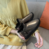 Sooja voodri ja lameda tallaga naiste saapad - kolme värvi