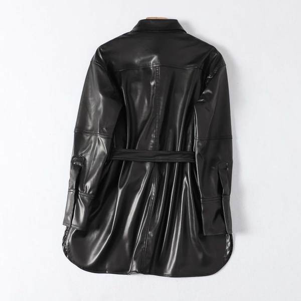 Őszi bőrdzseki típusú ing övvel