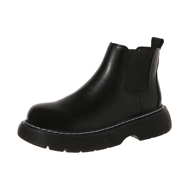 Lapos talpú női bőrcsizma