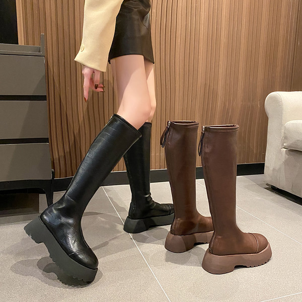 Ženske kožne čizme s platformom 5,5 cm