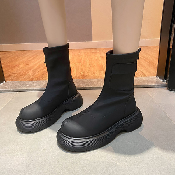 Naiste kaasaegsed saapad puhas ümar mudel