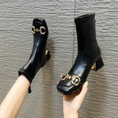 Stiilsed paksu kontsa ja pandlaga saapad naistele