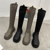 Novi model muških zaobljenih čizama sa kopčom u dvije boje