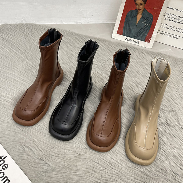 Ležerne ženske okrugle čizme od eko kože