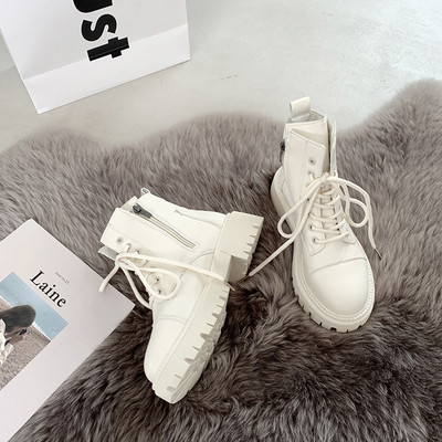 Új fűzős női csizma modell