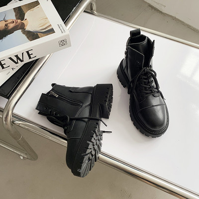 Új fűzős női csizma modell