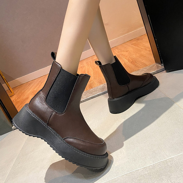 Cizme de dama cu talpa plata si elastic