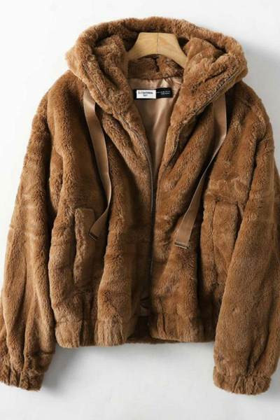 Ženska kratka jakna s patentnim zatvaračem i kapuljačom