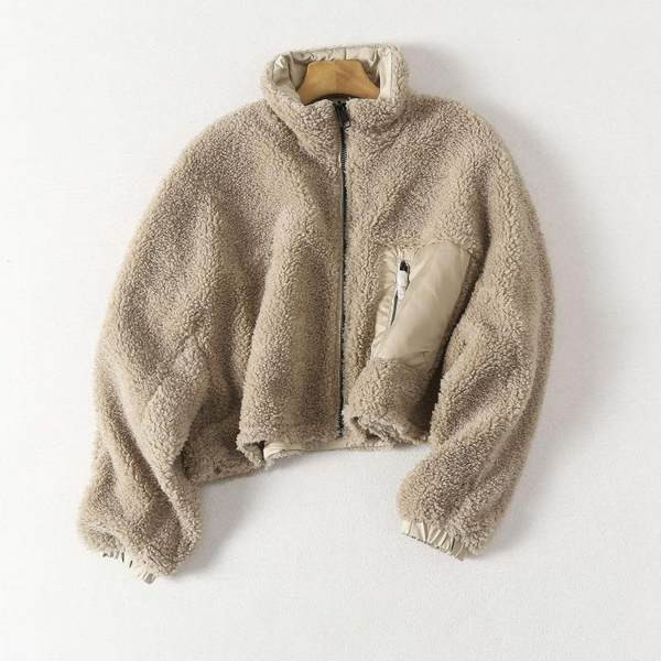 Modern rövid kabát cipzárral