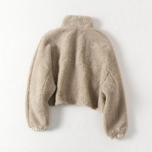 Modern rövid kabát cipzárral