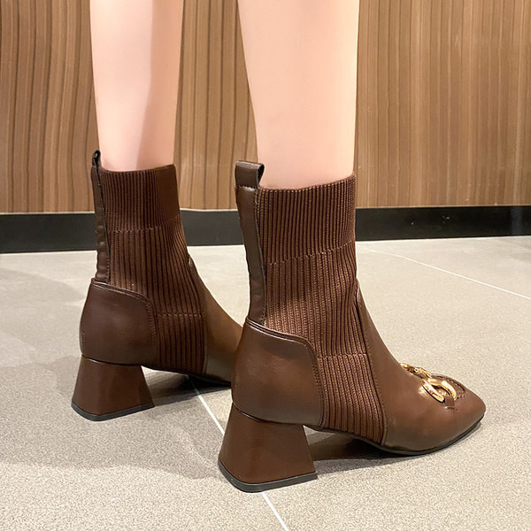 Moderne ženske čizme s petom od 5 cm i kopčom